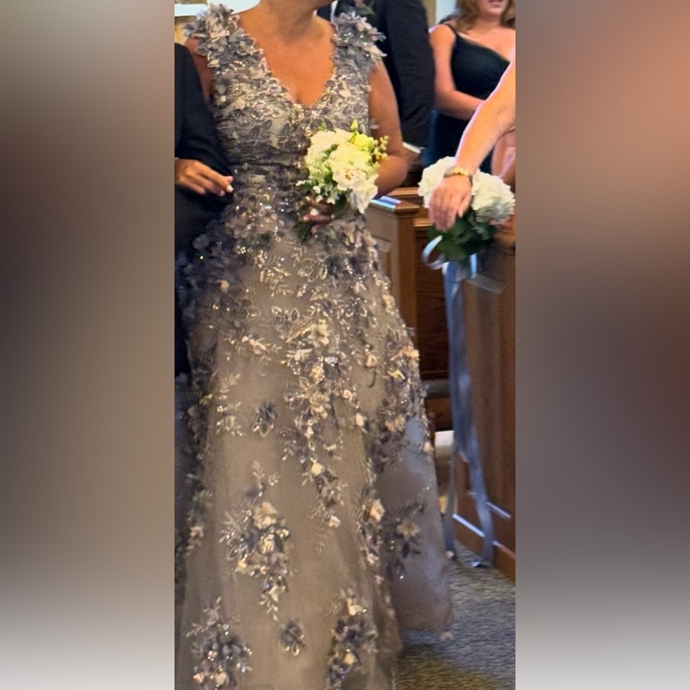 Elegant Lavender  Floral Embellished Dress